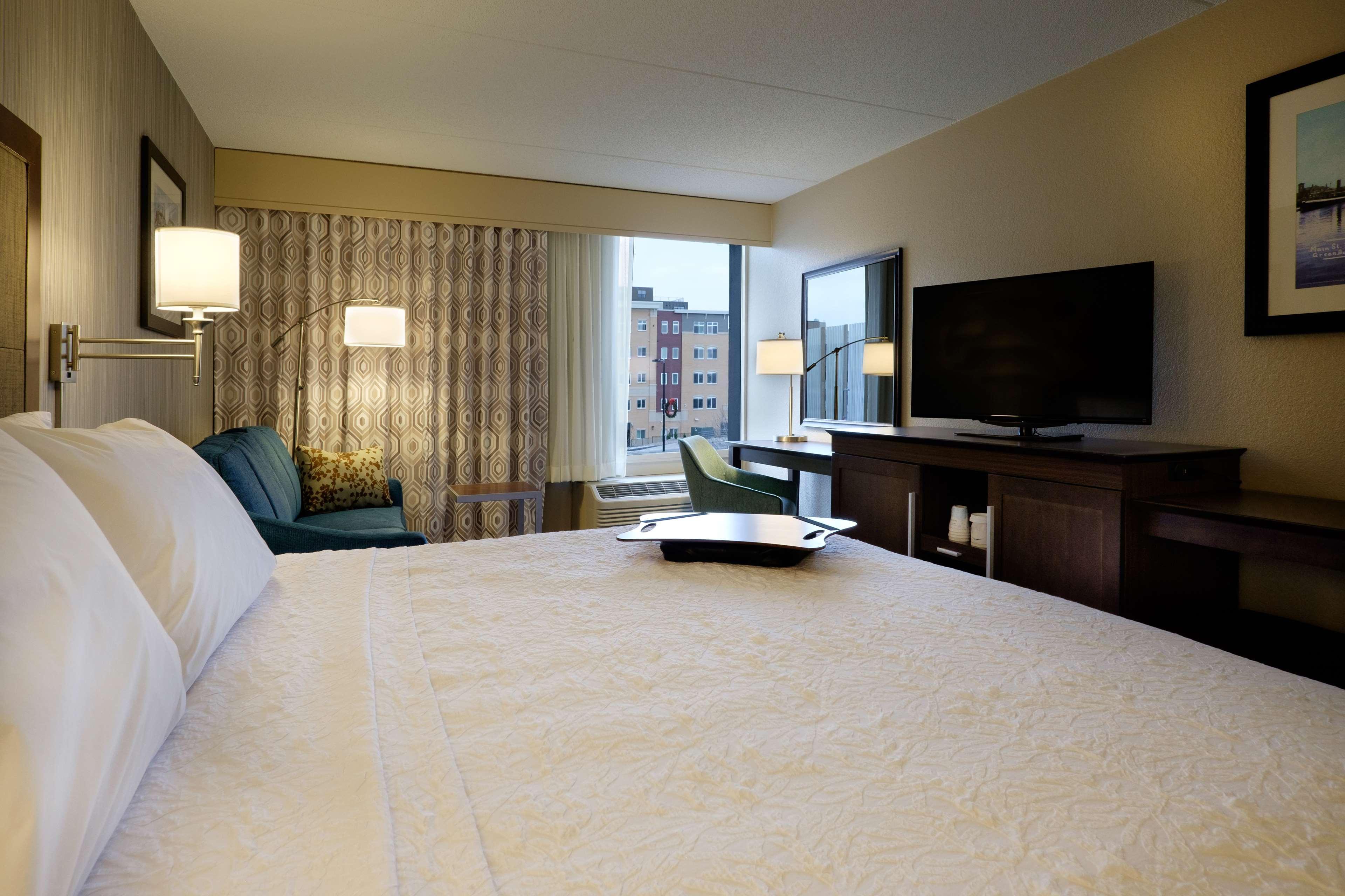 Hampton Inn Green Bay Downtown Exterior foto
