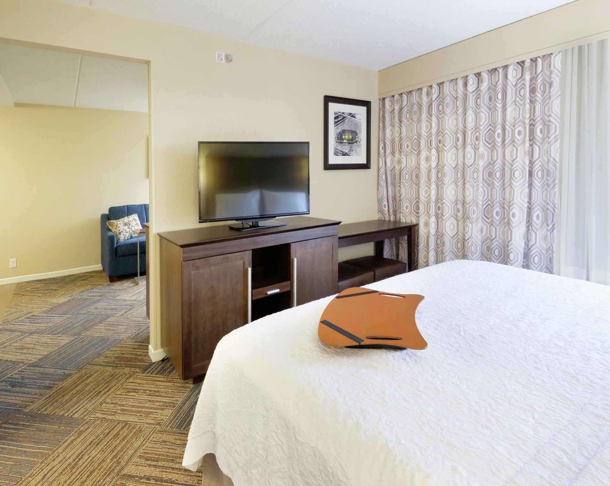 Hampton Inn Green Bay Downtown Exterior foto